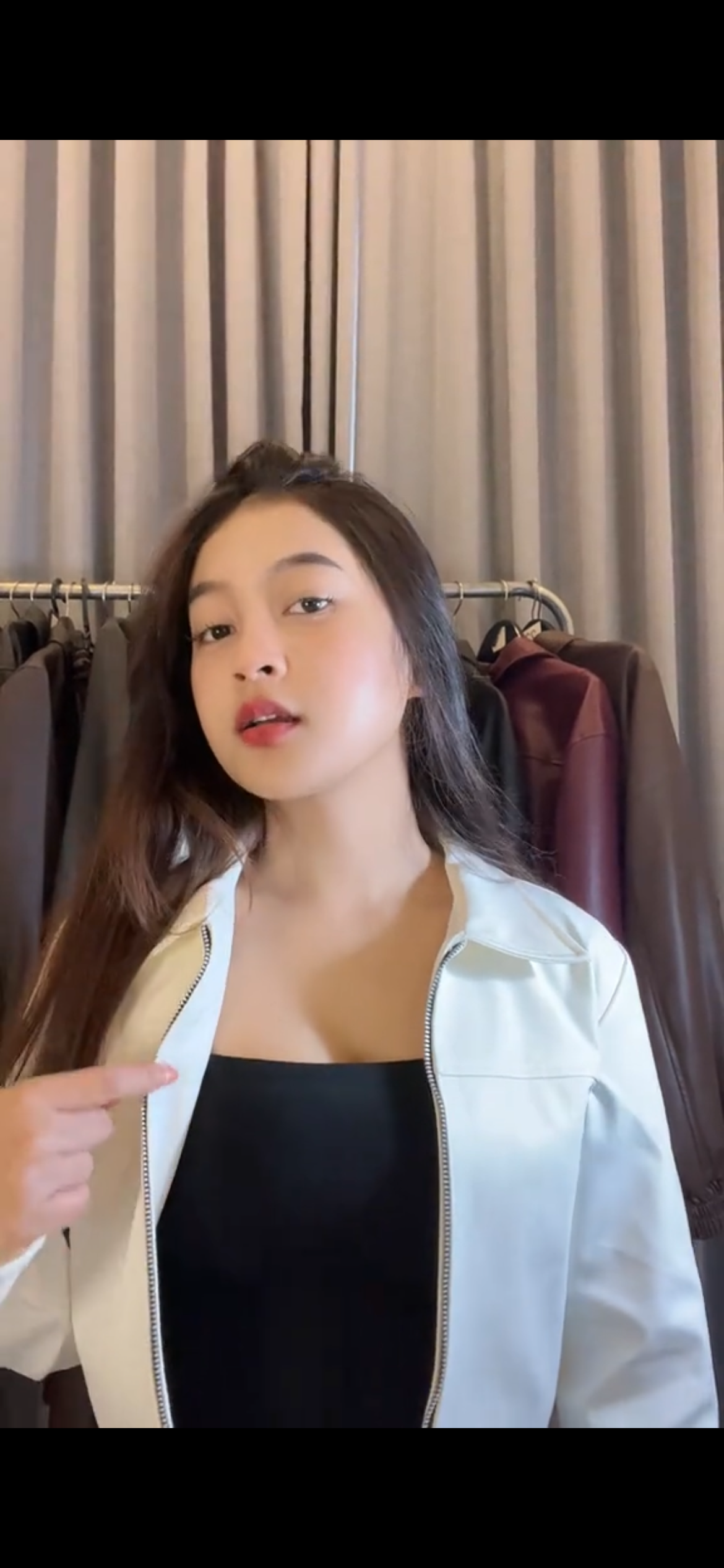 Classic Milky White Crop Collar Leather Jacket – City Apparel Premium Collection.